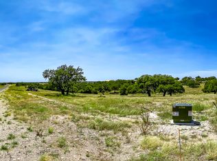 101 Loma Vista Dr, Kerrville, TX 78028