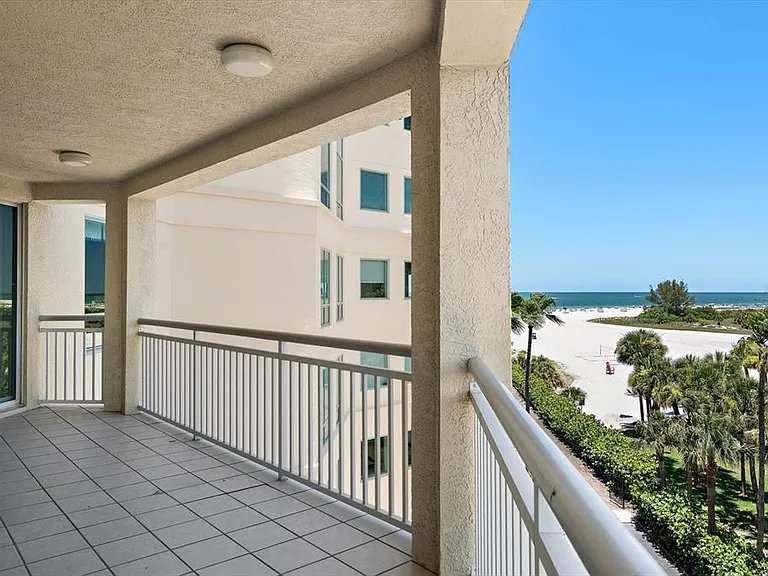 1170 Gulf Blvd #404 — Photo 36