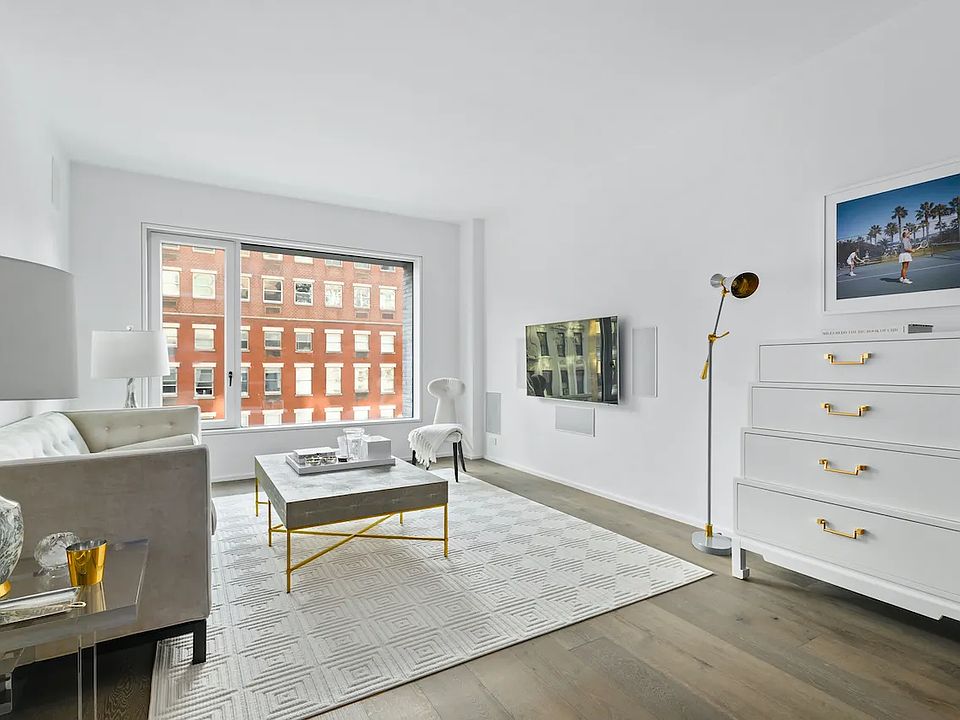 1st image of 345 W 14th St APT 4A