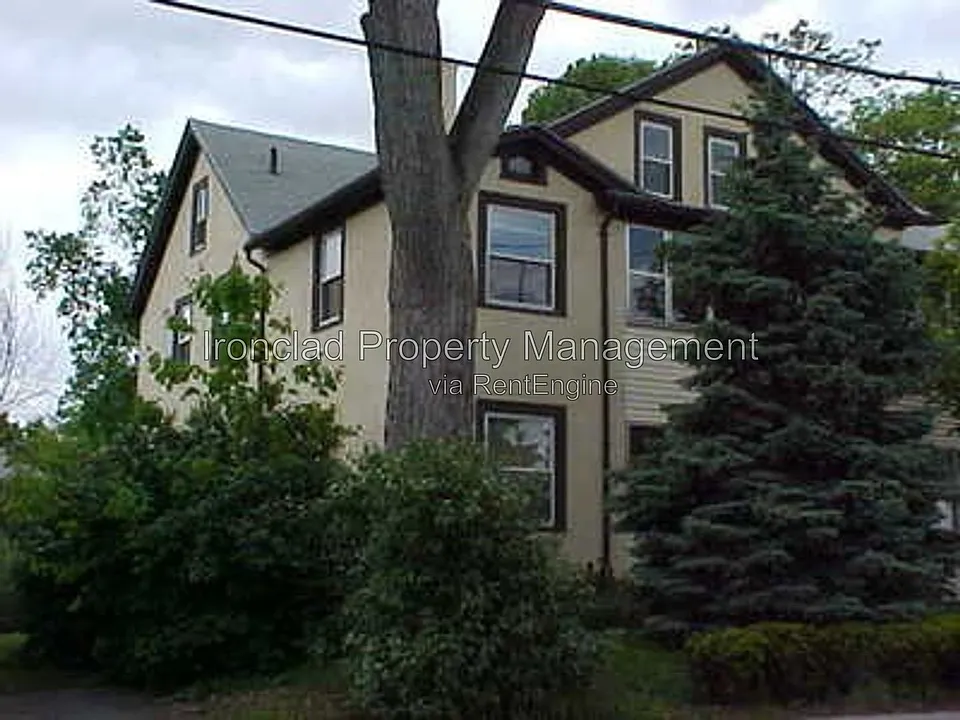 192 Liberty St #3