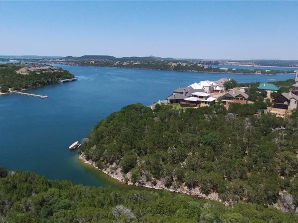 990 Cliffs Dr, Graford, TX 76449