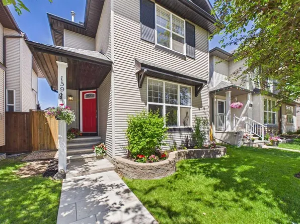 159 Cranberry Grn SE, Calgary, AB T3M 1L3