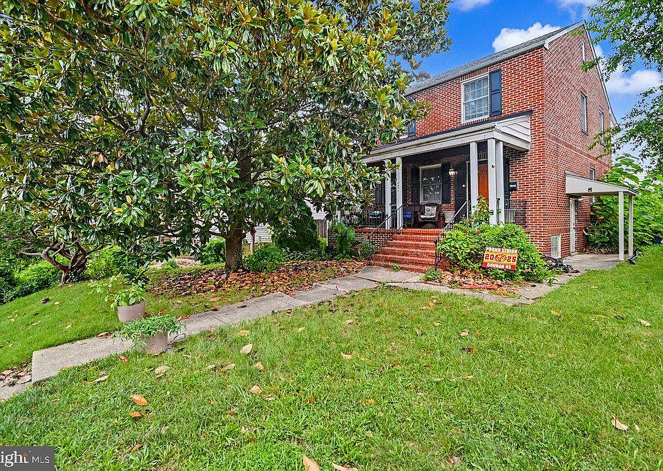 1st image of 3308 Beverly Rd