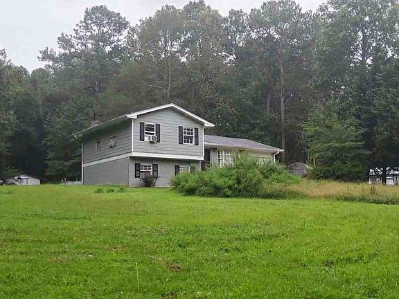 2nd image of 2849 Lois Ln