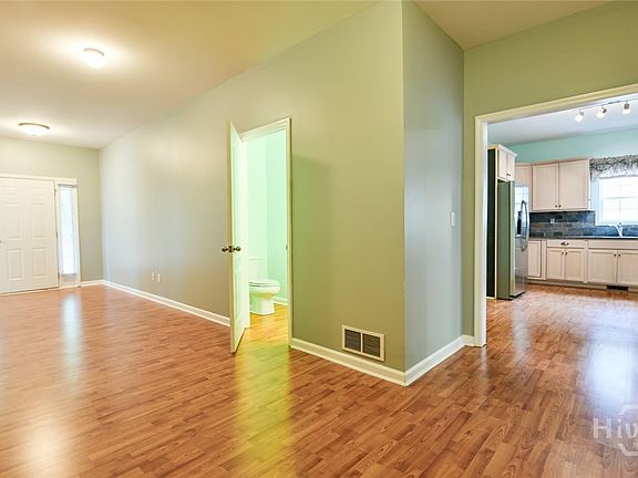 4th image of 170 Meredith Ridge Road #8