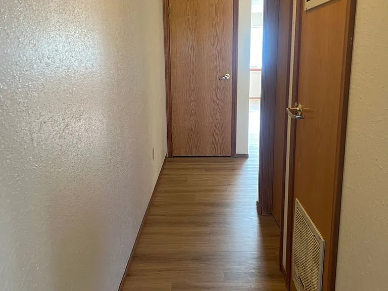 800 Crescent Way — Photo 4