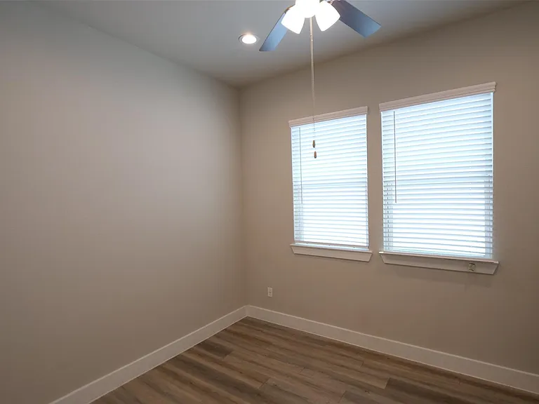 9004 Lonestar Creekbend Ln — Photo 26