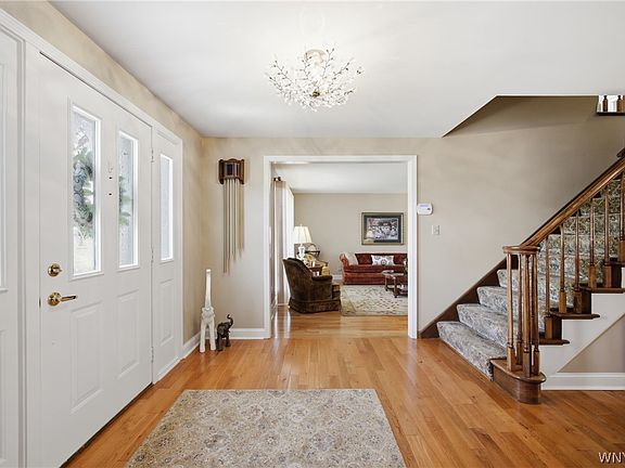 5th image of 3192 Woodland Ct S