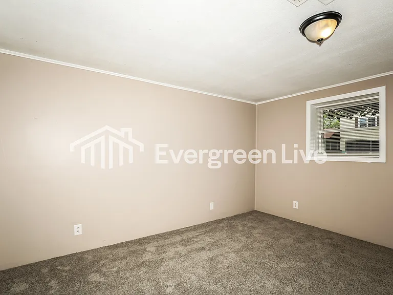 6101 Old Mill Dr — Photo 12
