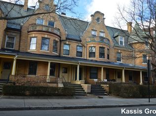 178 Naples Rd #3, Brookline, MA 02446