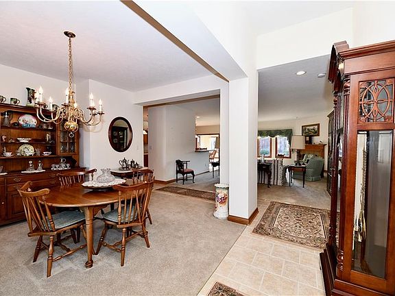 5th image of 16222 Quartz Dr