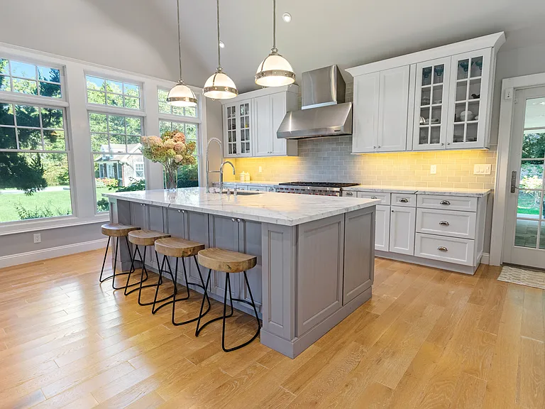 61 Skimhampton Rd — Photo 2