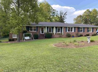 102 W Bruce St, Mc Rae Helena, GA 31055