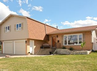 6337 Arcadia Dr, Tinley Park, IL