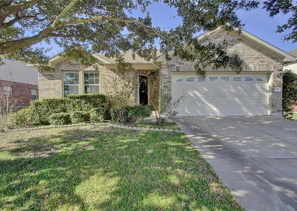 1st image of 20208 Farm Pond Ln