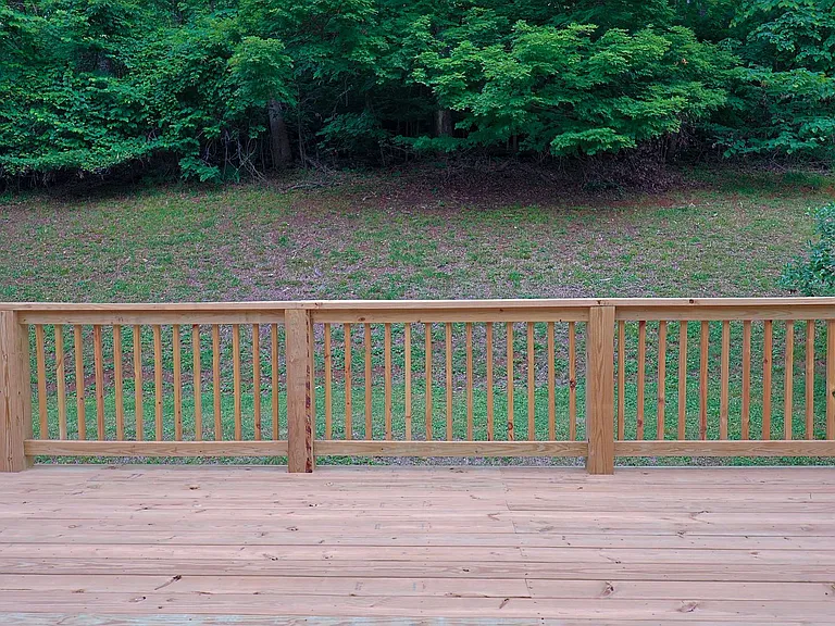 205 Tamassee Dr — Photo 76