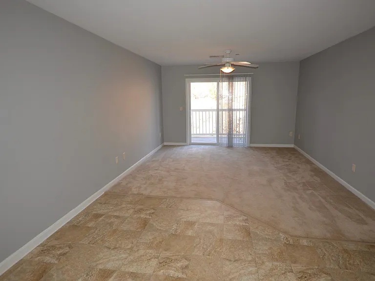 Stonington Estates Apartments — Photo 45