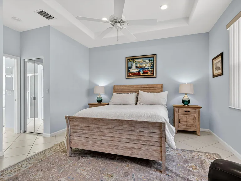 7116 Cataluna Cir — Photo 20