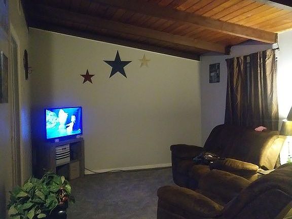 2nd image of 304 Park St