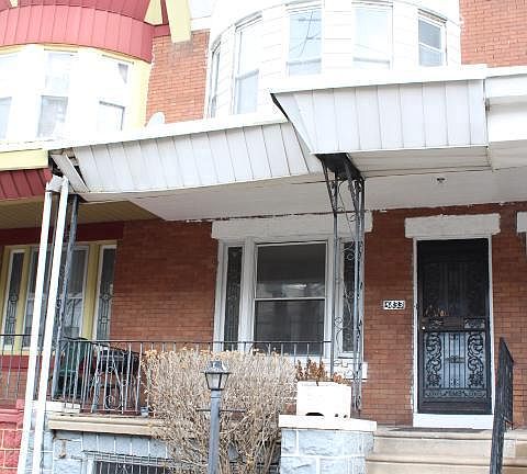 2nd image of 5833 Pine St