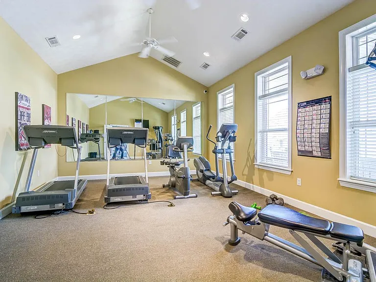 8013 Tuberose Ct — Photo 18