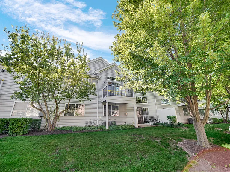 2290 Scott Ln #2290 — Photo 27