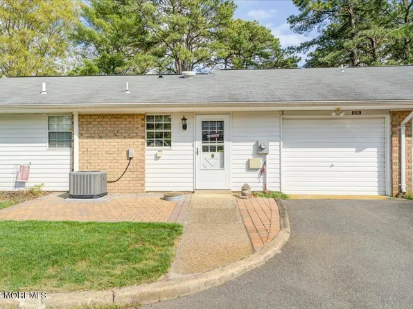 61B Cambridge Circle, Whiting, NJ 08759