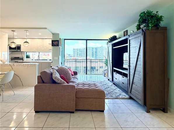 17021 N Bay Rd APT 802, Sunny Isles Beach, FL 33160