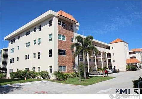 1st image of 28 Yacht Club Dr APT 101