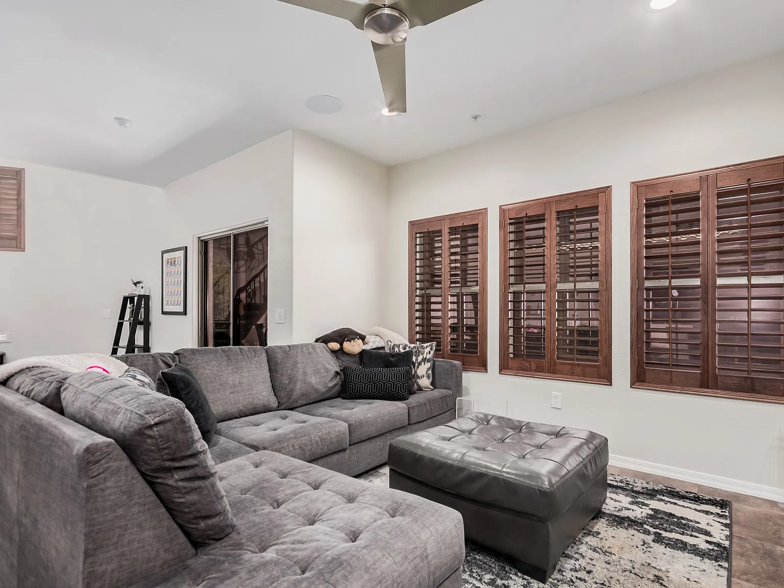 2 bed, 1589 sqft, $2,700 — Photo 4