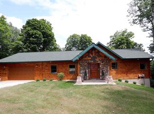 388 Illini Dr, Hopewell, IL 61565