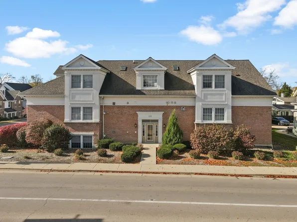 111 S 5th Ave APT H, St Charles, IL 60174