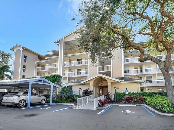 2nd image of 380 Horse Creek DR #104