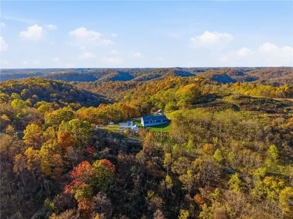 191 Mount Carmel Ridge Rd, Aleppo, PA 15310