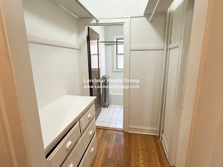 828 S Austin Blvd #1K — Photo 6