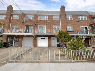 84-19 55th Road, Flushing, NY, 11373