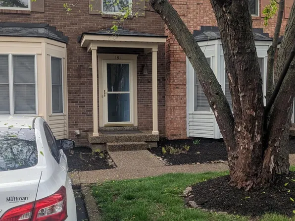 151 Gardiner Lake Rd, Louisville, KY 40205