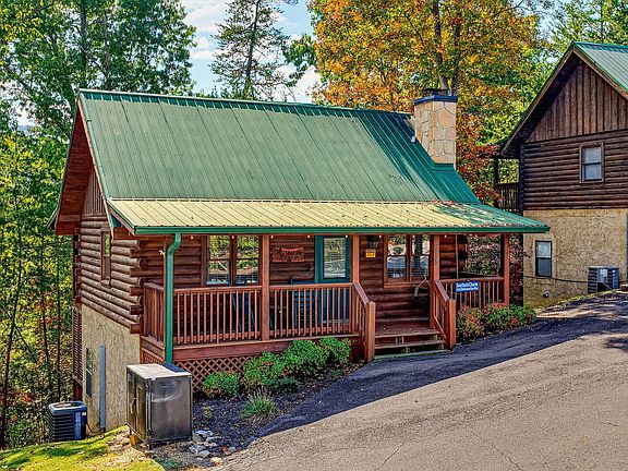 3rd image of 513 Chickasaw Gap Way
