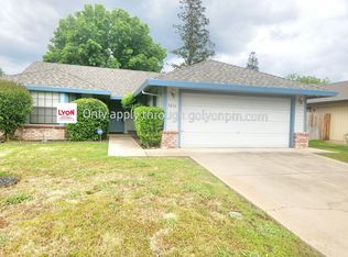 5036 Laguna Park Dr, Elk Grove, CA 95758