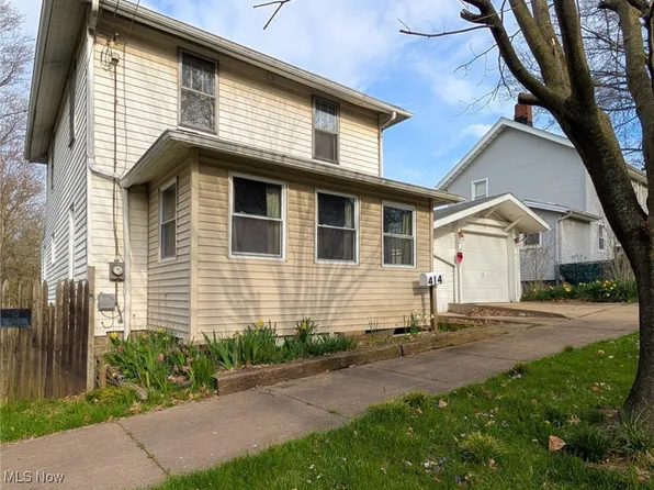 414 Pioneer St, Akron, OH 44305