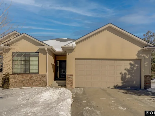 8976 Sandhills Ct, Lincoln, NE 68526