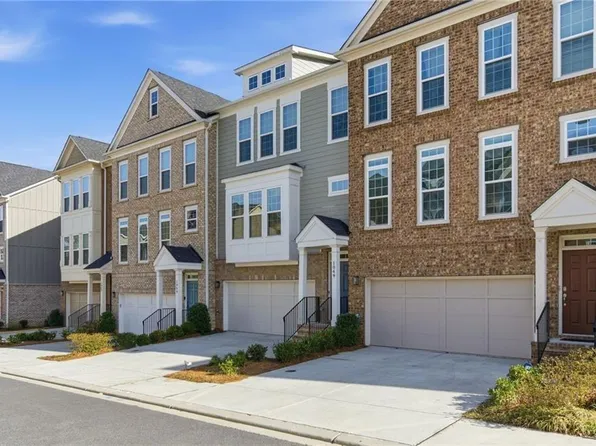 1049 Caruso Dr, Buford, GA 30518