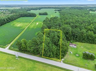 6 Belgrade Swansboro Rd, Hubert, NC 28539