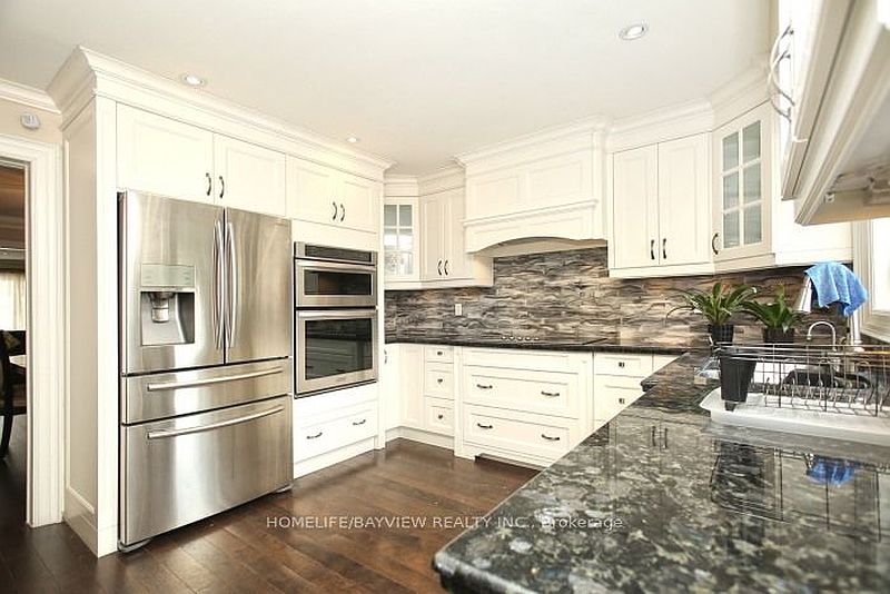 Toronto House for rent - 4 Bedrooms — photo 7