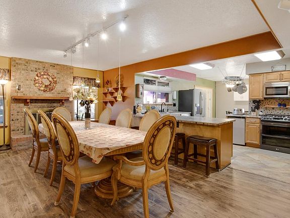 4th image of 5404 Mariposa Dr NW