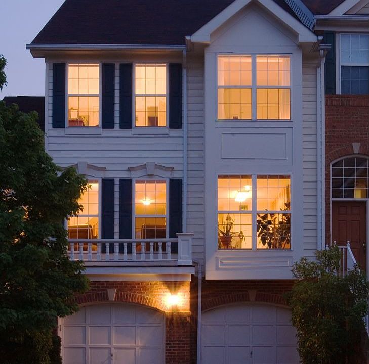 STUNNING - Light Filled!