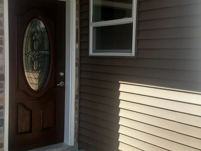 Private Entrance.