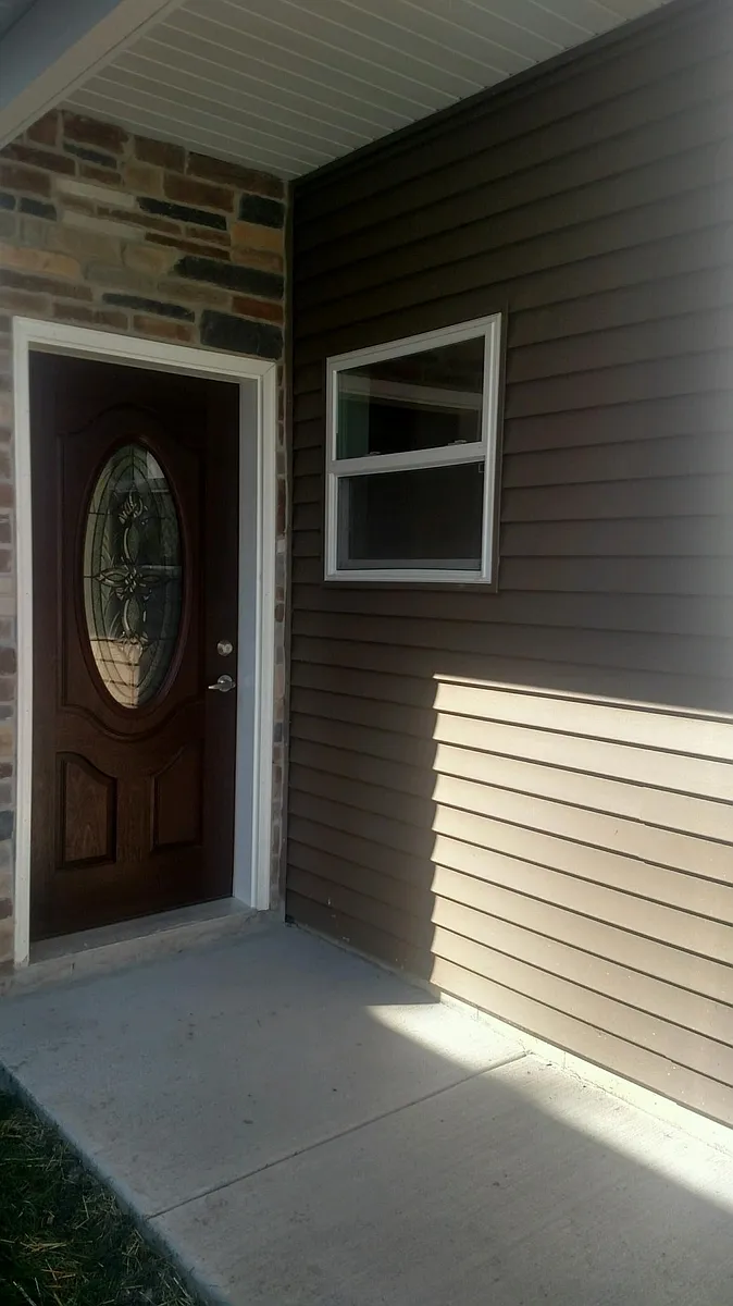 Private Entrance. - 112 S 14th St