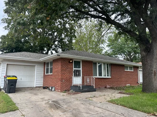 1811 N 58th St, Lincoln, NE 68505