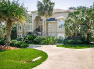 184 Harbor Pointe Dr, Brunswick, GA 31523